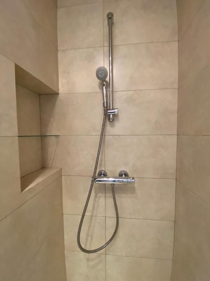 Klimatyczny Apartament Przy Rynku فروتسواف المظهر الخارجي الصورة