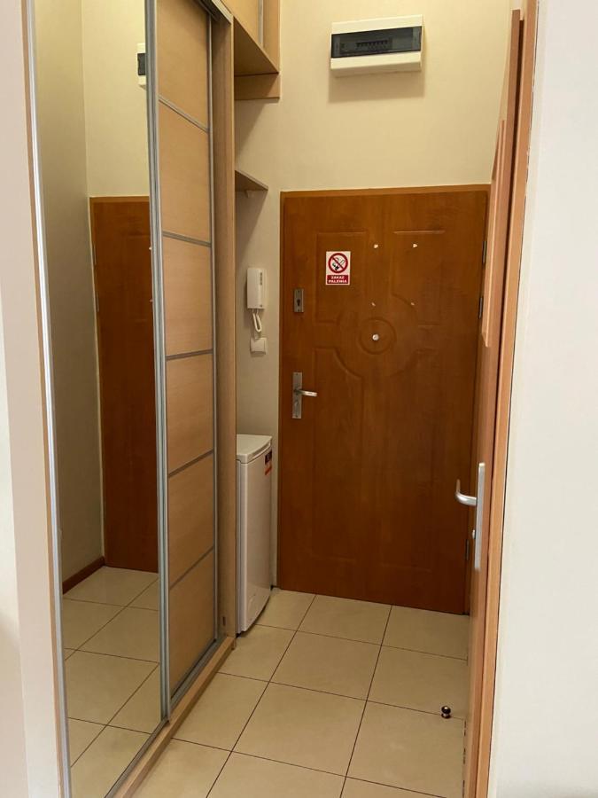 Klimatyczny Apartament Przy Rynku فروتسواف المظهر الخارجي الصورة