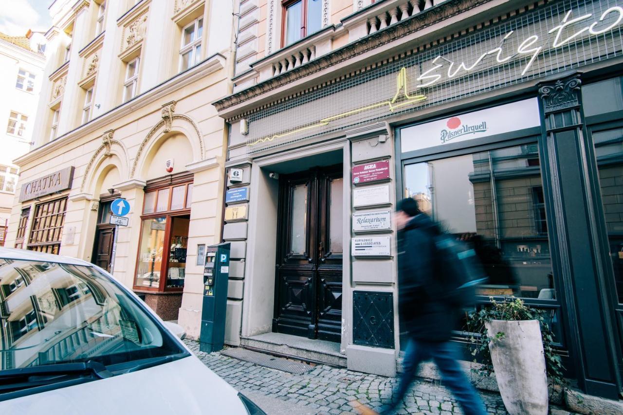 Klimatyczny Apartament Przy Rynku فروتسواف المظهر الخارجي الصورة